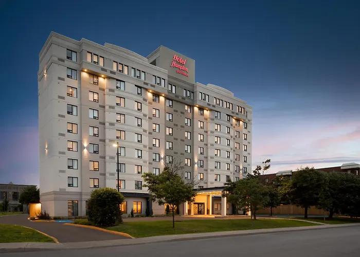Hampton Inn By Hilton Montreal East Anjou